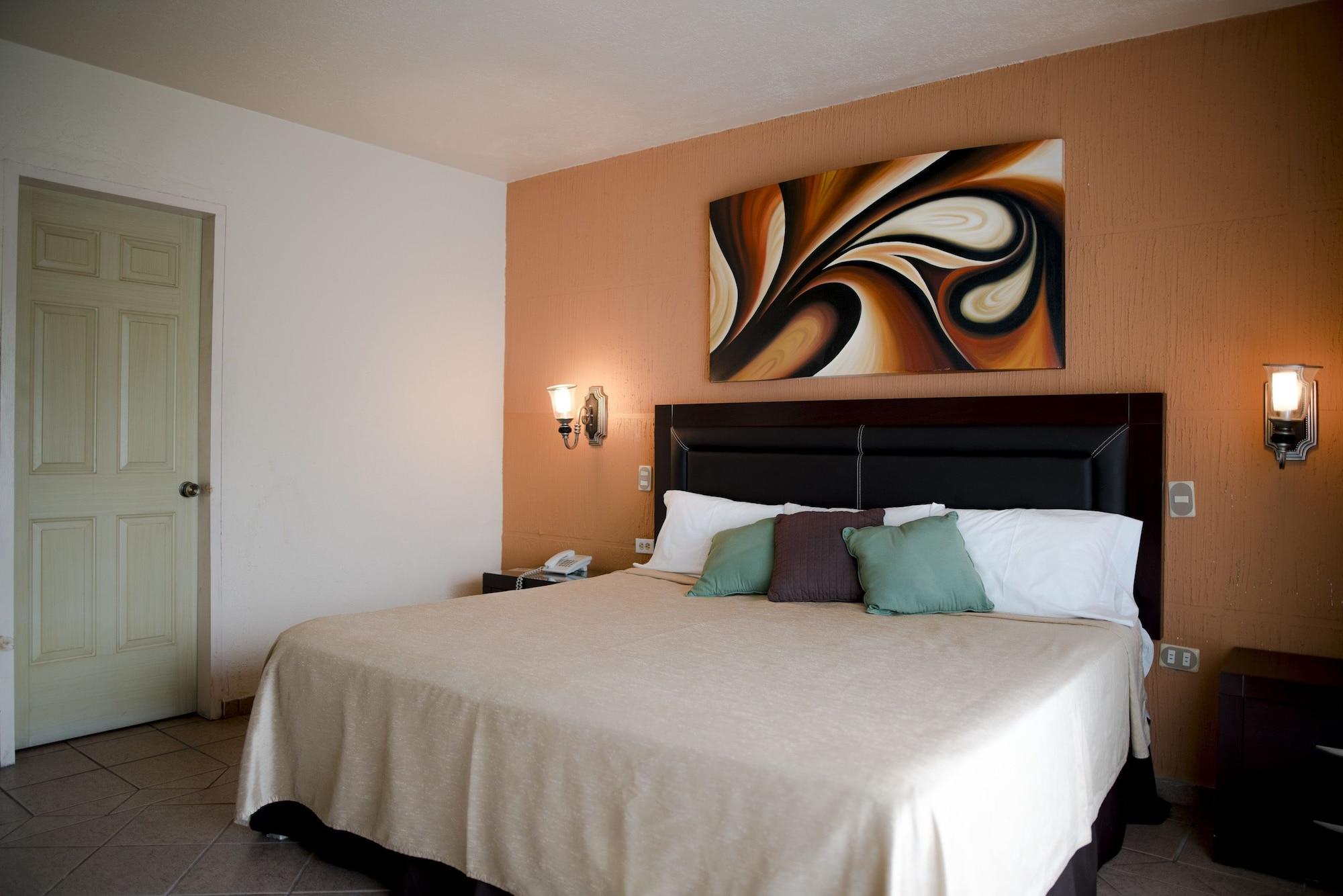 Hotel Eh Ejecutivo Urban Tepic Exterior foto