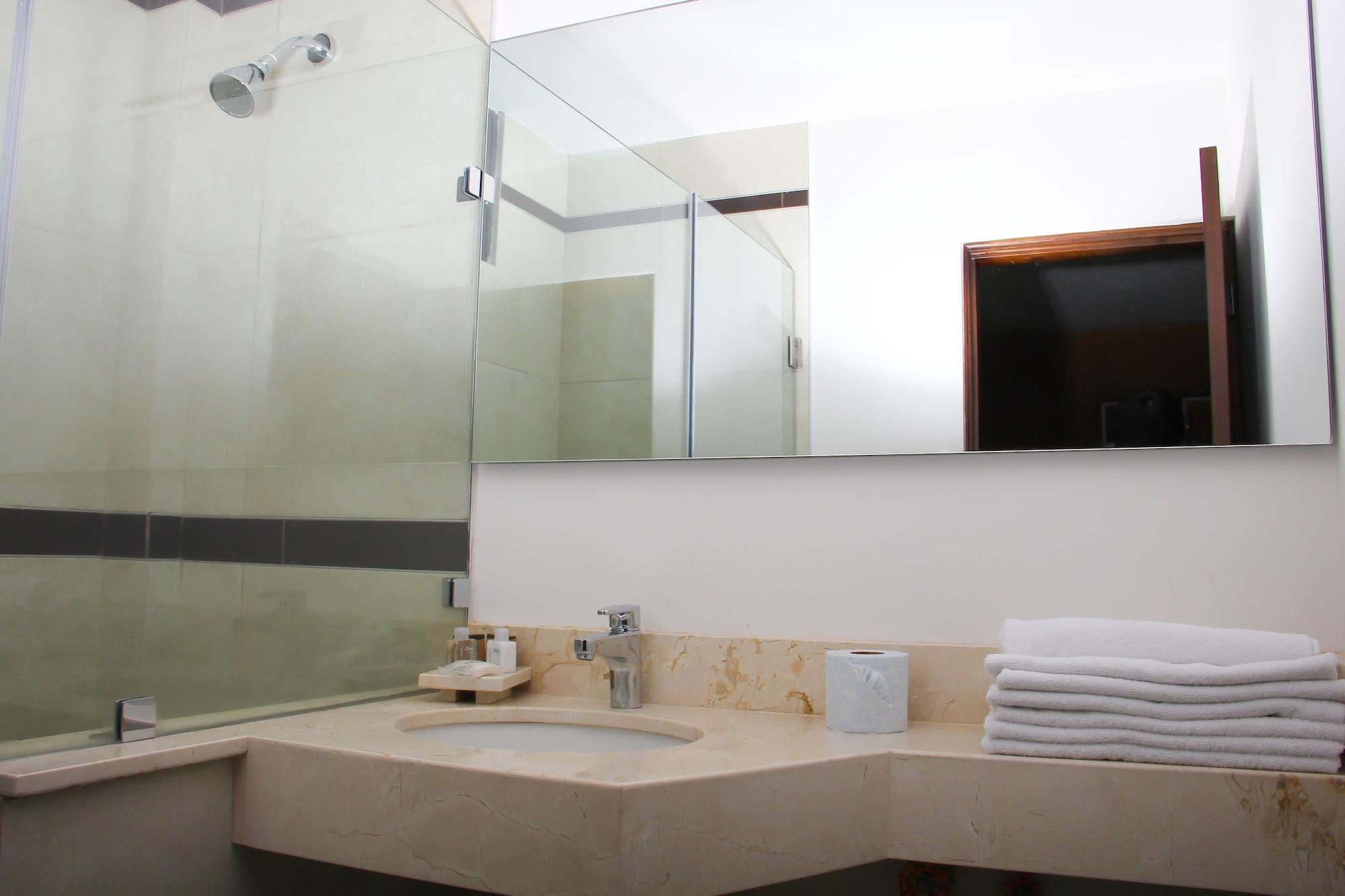 Hotel Eh Ejecutivo Urban Tepic Exterior foto
