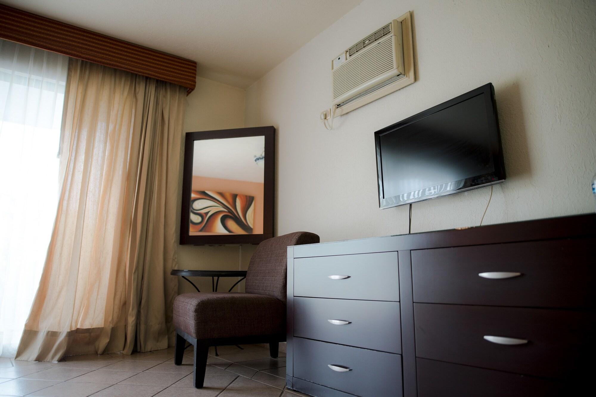 Hotel Eh Ejecutivo Urban Tepic Exterior foto